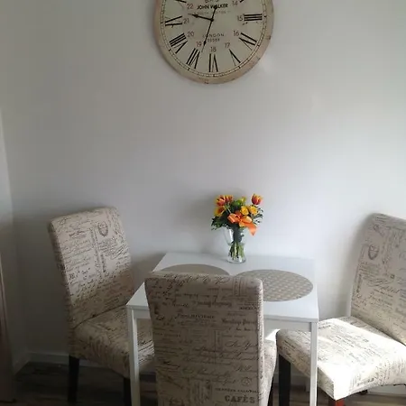 Filsdeger Cityrooms Pensionat Eger